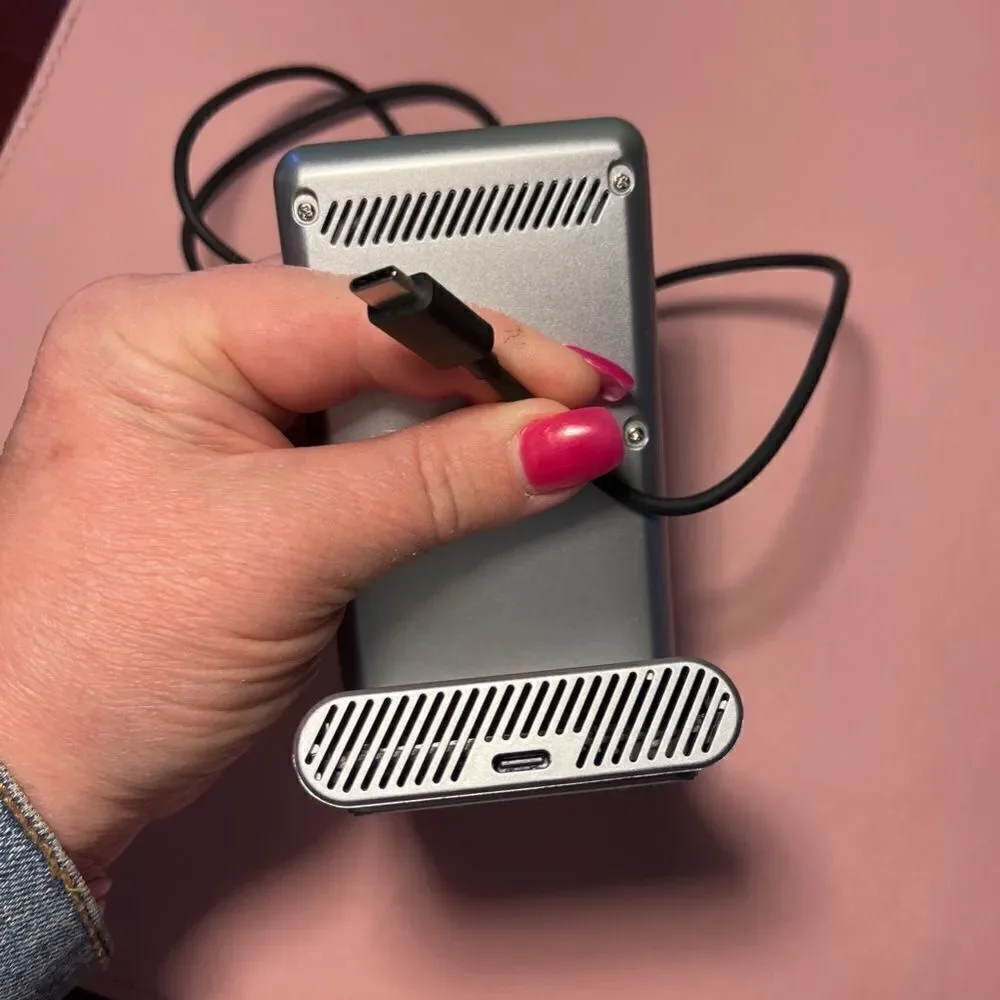 Fast Wireless Cell Phone Charger with Cord
